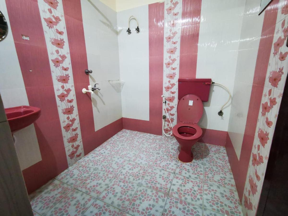 טריואנדרום J2 Home Stay - Luxury Homes With Caravan Services מראה חיצוני תמונה
